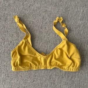 pansy co bra in good shape